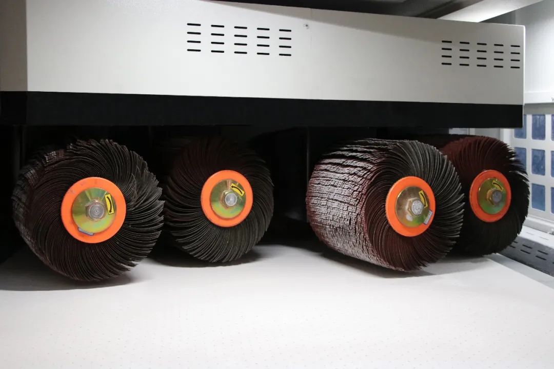 1682216819727573.jpg 1682216819727573.jpg