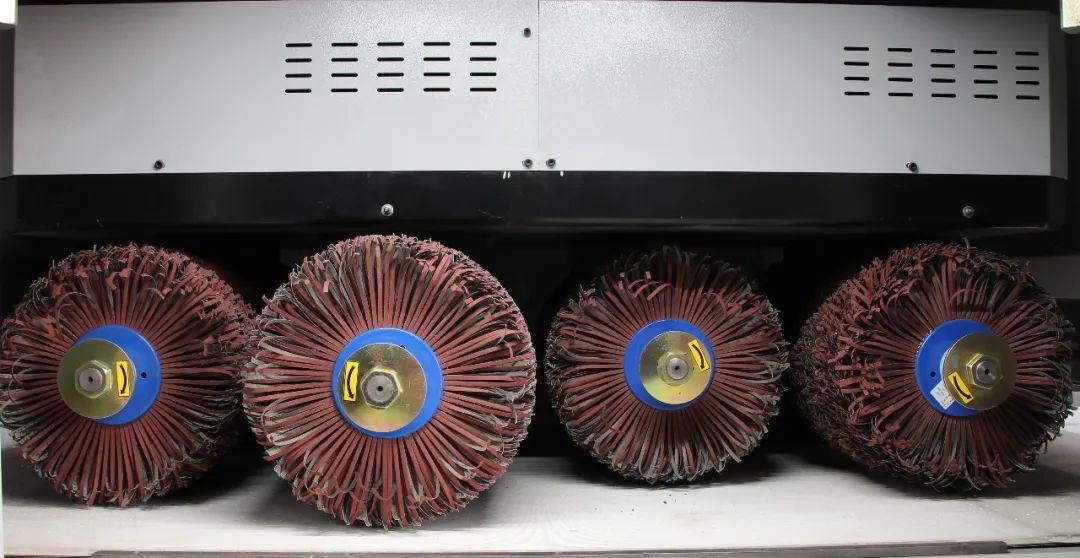 1682216928950058.jpg 1682216928950058.jpg